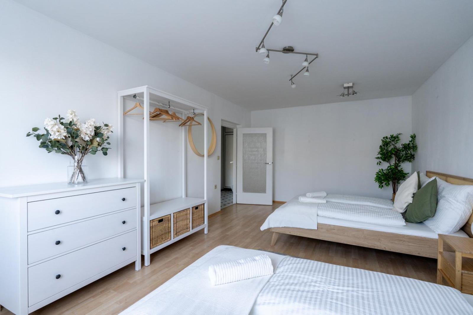 Two Bedrooms - 85 Squaremeters - 4 Min To U6 Dresdner Str Viena Exterior foto